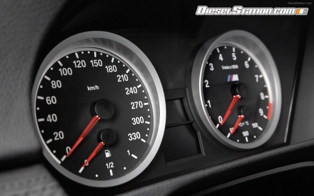 BMW BMW M3 Coupe 2008 Widescreen Picture #4 BMW BMW M3 Coupe 2008 Widescreen Picture #4